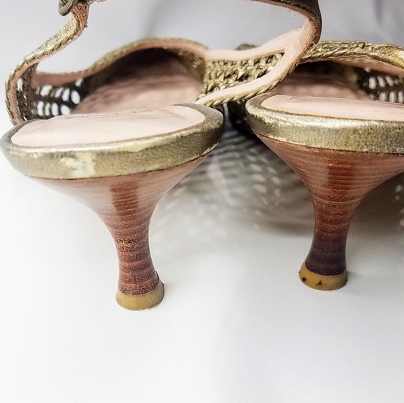 Stuart Weitzman Metallic Kitten Heels 9.5 M - Picture 7 of 7